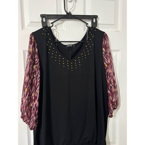 Cure Womens 3XL Black Blouse With Studded V-Neck & 3/4 Patterned Sleeves - Picture 2 of 3
